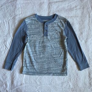Kids bundles 6/$12— toddler LS shirt size 4T